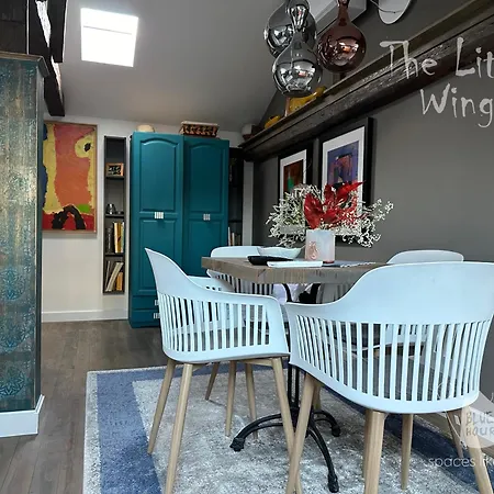 Apartment пространства за гости синият час - Little Wing *