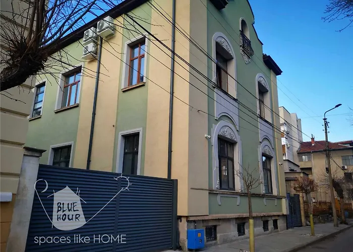 пространства за гости синият час - Little Wing 아파트 루세