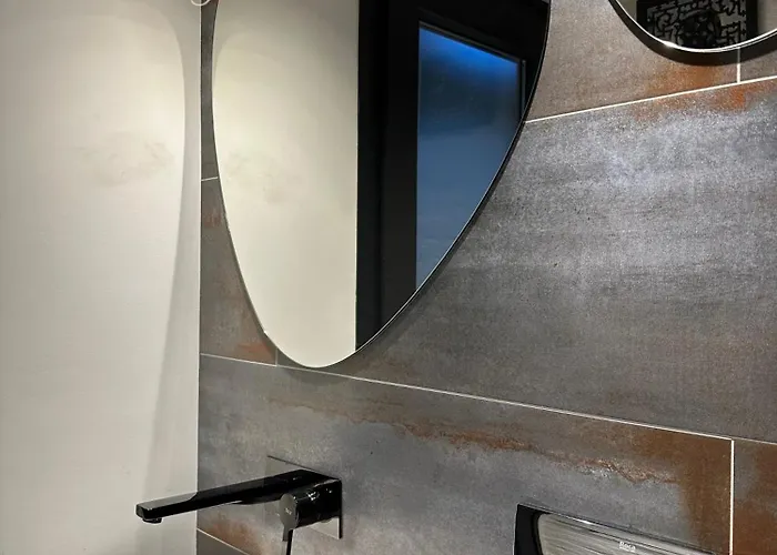 пространства за гости синият час - Little Wing 루세